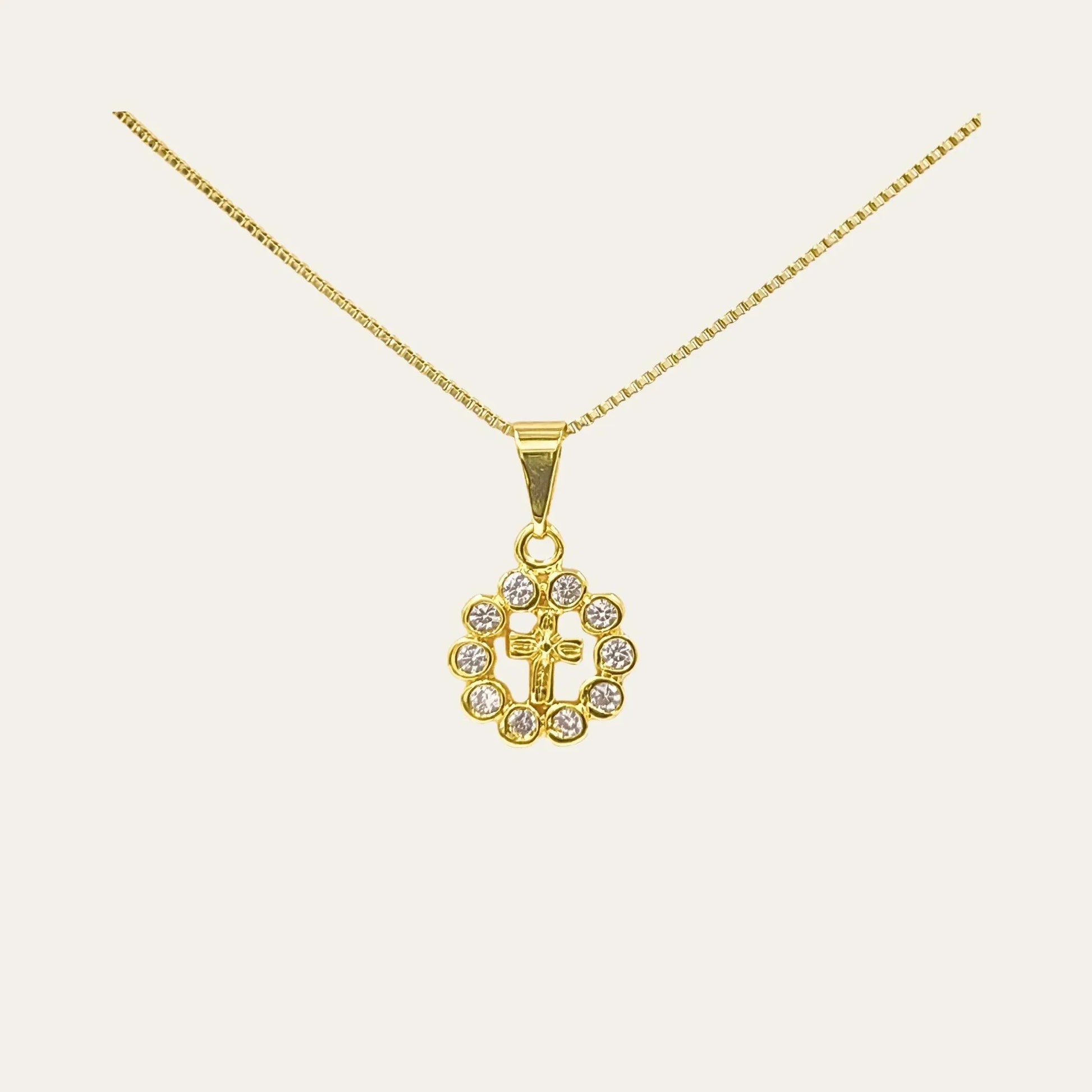 Collar_Holy_Cross_sin_fondo - Coca Johnson Joyas - Chile