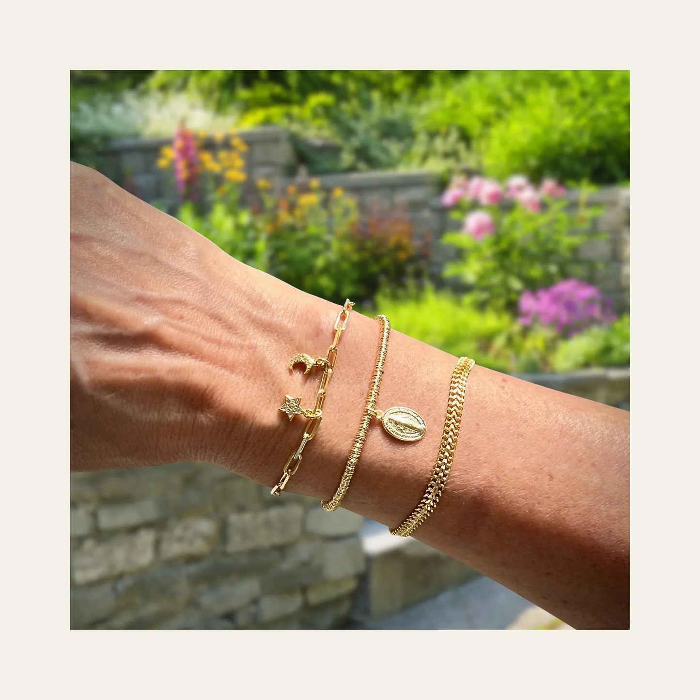 Pulsera_Maite_Uso_combinada - Coca Johnson Joyas - Chile