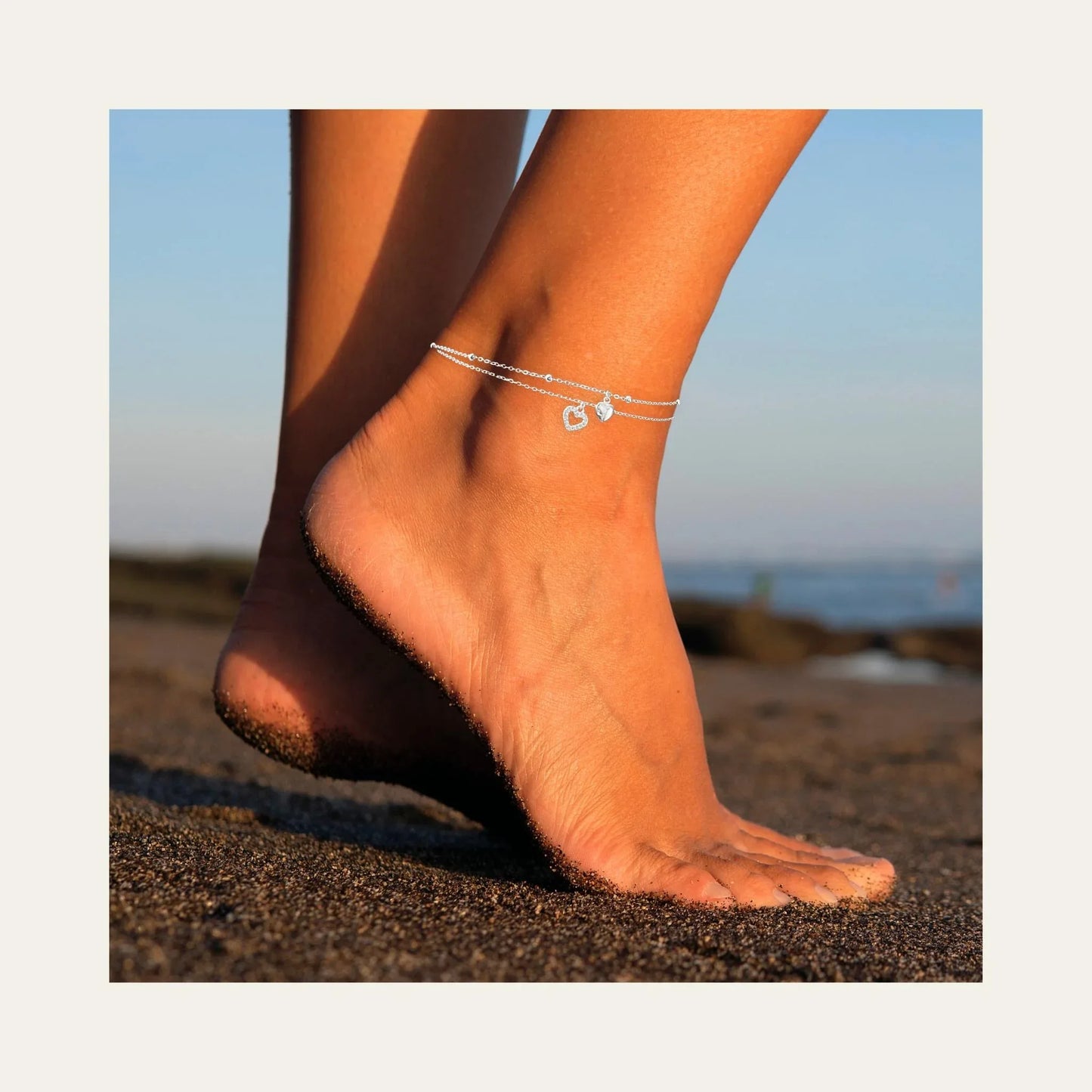 Tobillera_Two_Hearts_Uso - Coca Johnson Joyas - Chile